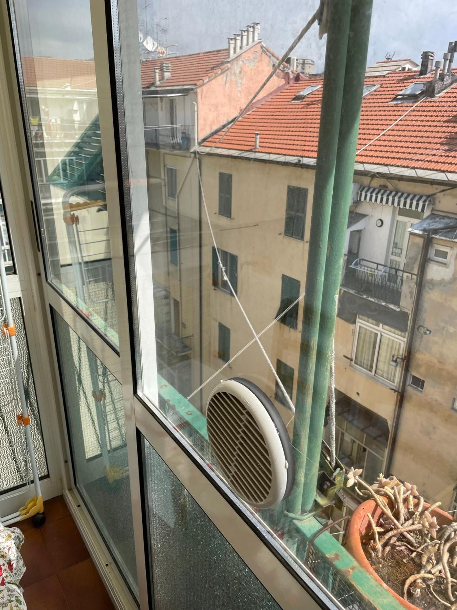 Il Nido Del Gabbiano Appartement Savona Buitenkant foto